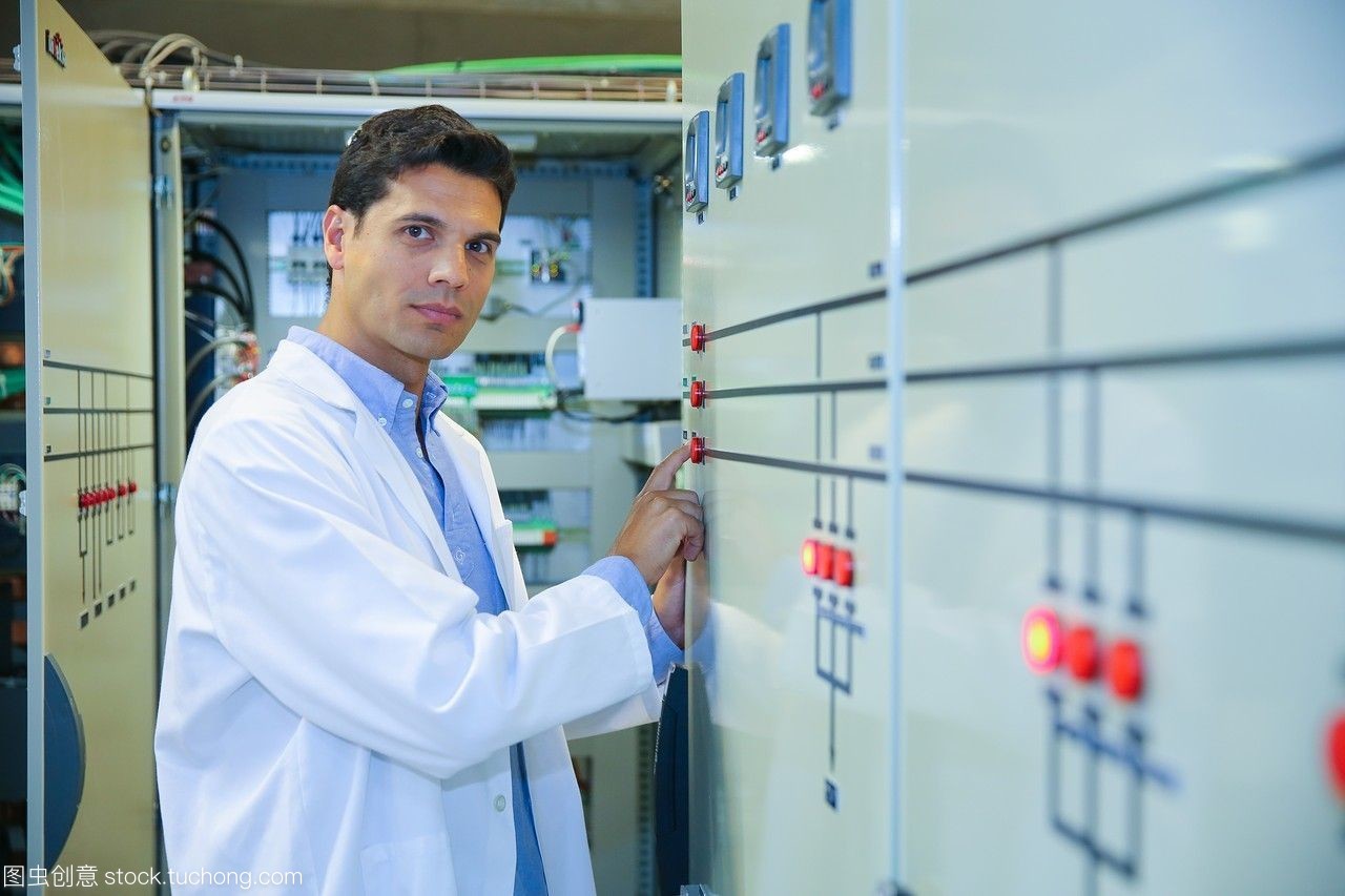 研究員。低壓微網絡。用于智能電網和智能電表的測試和證書服務。電力電子設備認證。技術服務行業。tecnaliaresearch&innovationbizkaiabasquecountry,西班牙。